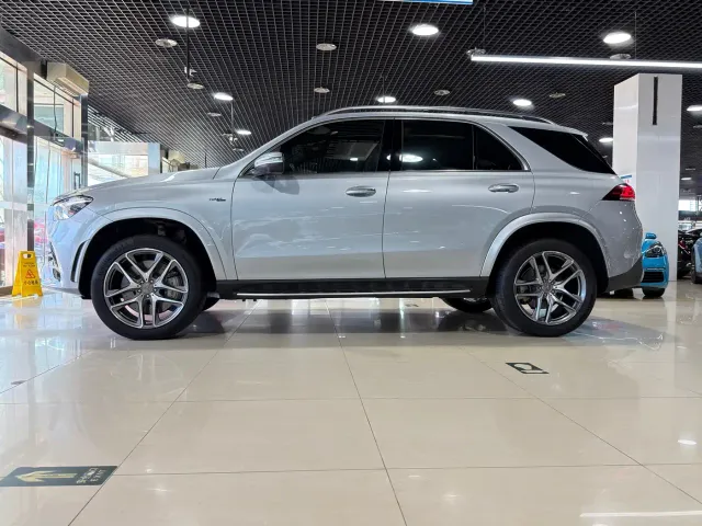 Mercedes-Benz GLE-Class AMG — Фото автомобиля 4