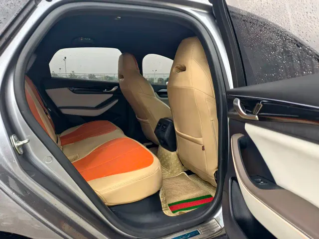 BYD Qin PLUS — Фото автомобиля 11