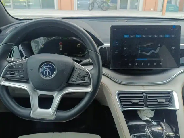 BYD Song PLUS — Фото автомобиля 12