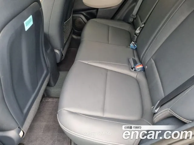 Hyundai Venue — Фото автомобиля 19