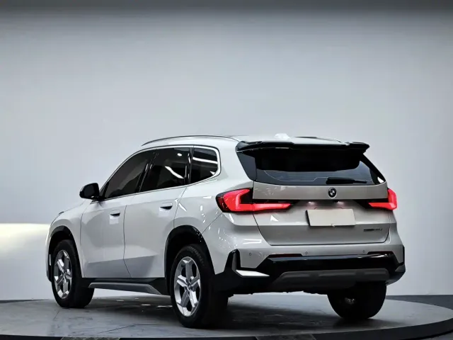 BMW X1 — Фото автомобиля 6