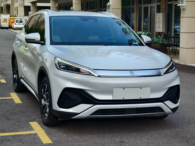 BYD Yuan PLUS — Фото автомобиля 3