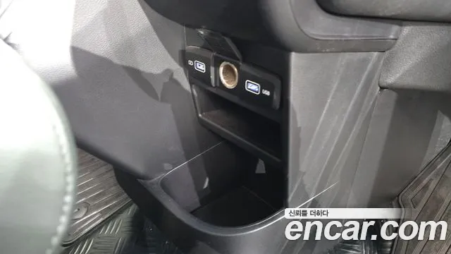 Hyundai Staria — Фото автомобиля 29