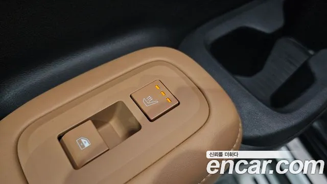 Hyundai Santa Fe MX5 — Фото автомобиля 30
