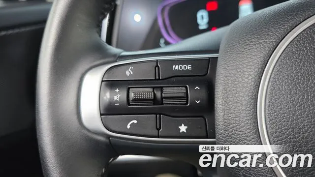 Kia Sportage Sportage 5-е поколение Дизель 2.0 2WD — Фото автомобиля 14