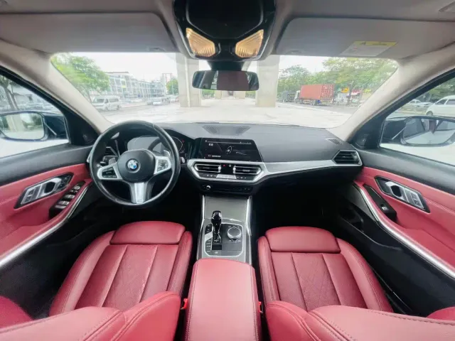 BMW 3 Series — Фото автомобиля 11