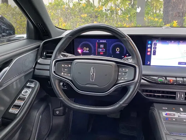 Lincoln Z — Фото автомобиля 16