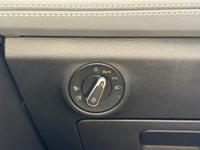 Volkswagen Sagitar — Фото автомобиля 16