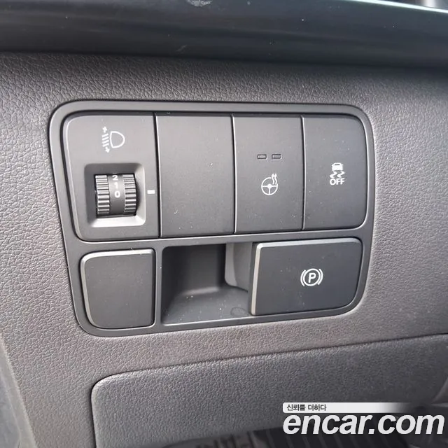 Hyundai Staria Staria (New) — Фото автомобиля 13
