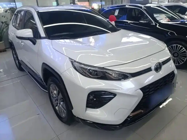 Toyota Wildlander — Фото автомобиля 3
