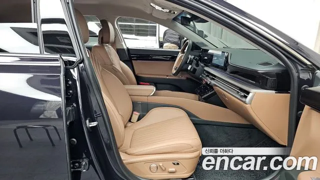 Hyundai Grandeur Grandeur (GN7) 2.5 Бензин 2WD — Фото автомобиля 11