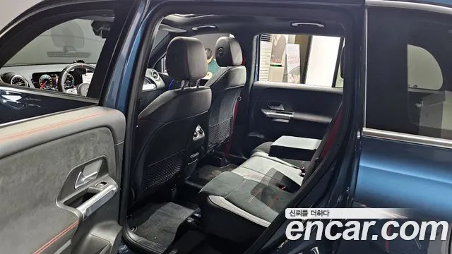 Mercedes-Benz GLB-Class — Фото автомобиля 11