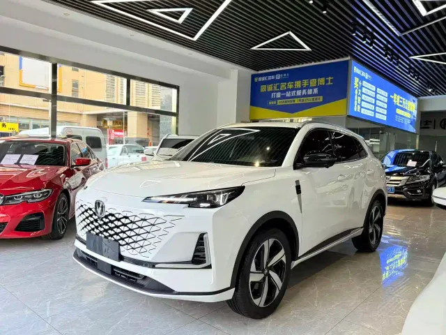 Changan CS55 Plus — Фото автомобиля 3