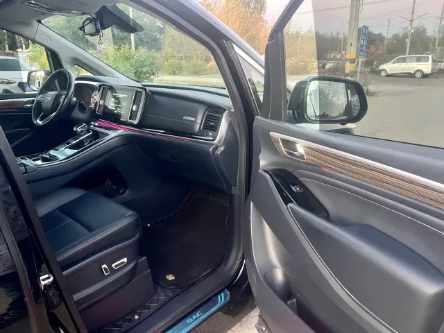 GAC Trumpchi M8 — Фото автомобиля 20