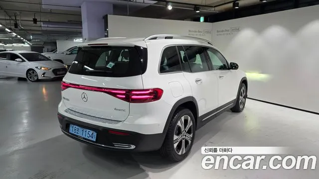 Mercedes-Benz EQB X243 — Фото автомобиля 4