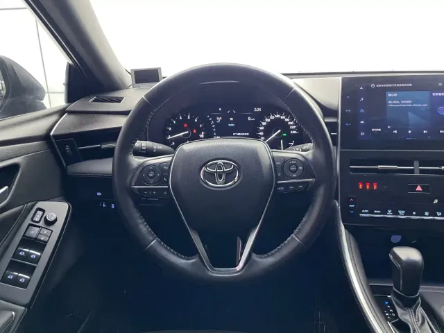 Toyota Avalon — Фото автомобиля 23