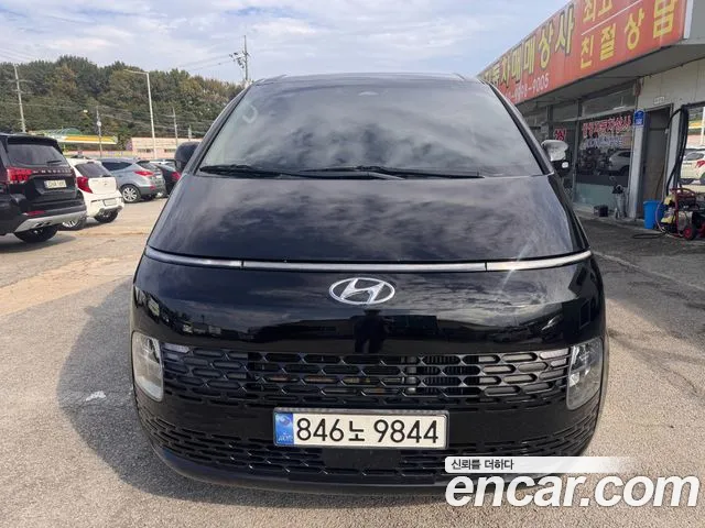 Hyundai Staria — Фото автомобиля 2