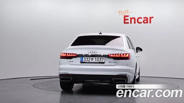 Audi A4 — Фото автомобиля 4