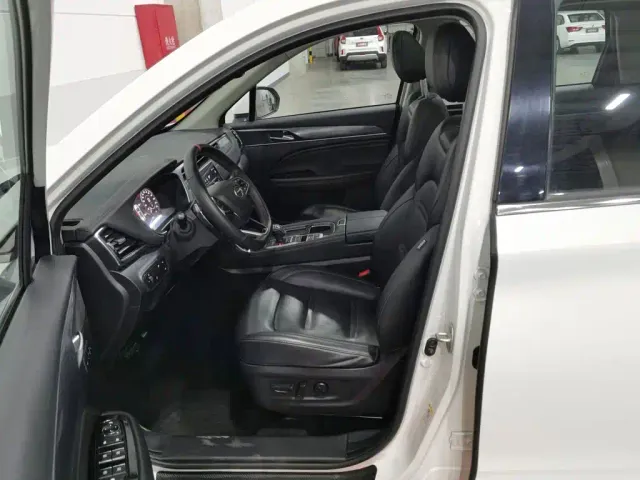 GAC Trumpchi GS4 PLUS — Фото автомобиля 10