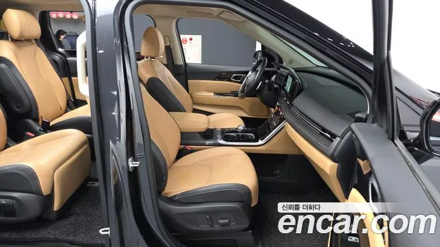 Kia Carnival 4th Gen — Фото автомобиля 11