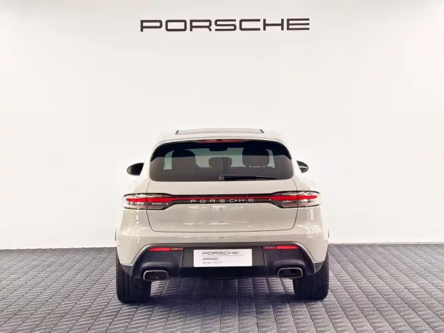 Porsche Macan — Фото автомобиля 6
