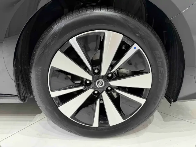 Nissan Teana — Фото автомобиля 20