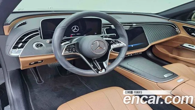 Mercedes-Benz E-Class W214 — Фото автомобиля 11