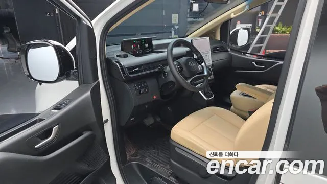 Hyundai Staria Staria 2WD автодом — Фото автомобиля 9