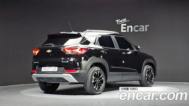 Chevrolet Trailblazer — Фото автомобиля 2