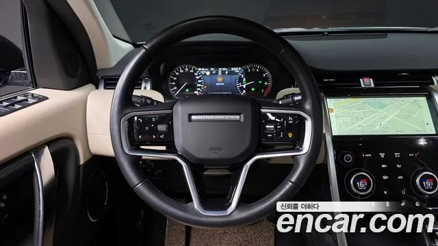 Land Rover Discovery Sport — Фото автомобиля 13