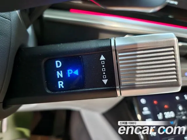 Hyundai Grandeur GN7 — Фото автомобиля 14