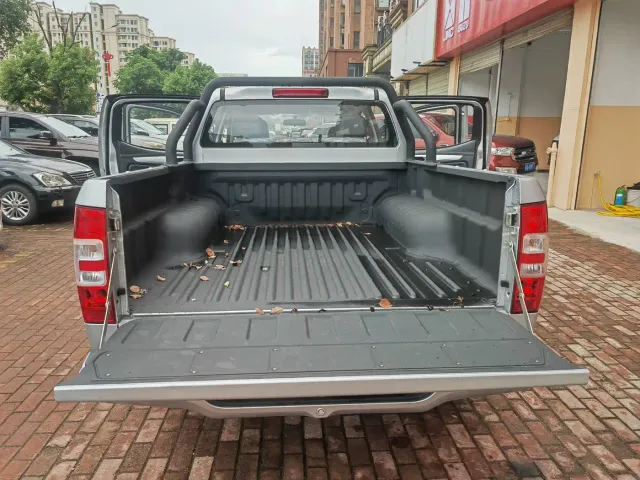 Isuzu Ruimai — Фото автомобиля 6