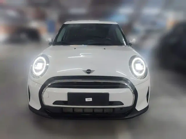MINI Hatch — Фото автомобиля 4