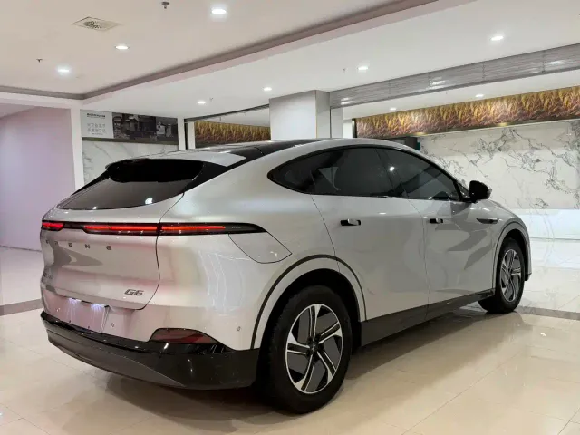 Xpeng G6 — Фото автомобиля 7