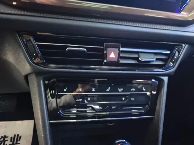Volkswagen Tharu — Фото автомобиля 7