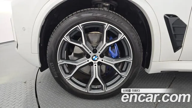 BMW X5 — Фото автомобиля 5