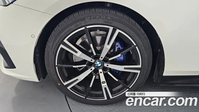 BMW 5-Series 5 серия (G60) 530i xDrive M Sport — Фото автомобиля 4
