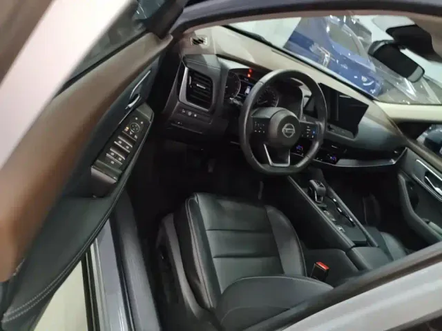 Nissan X-Trail — Фото автомобиля 15