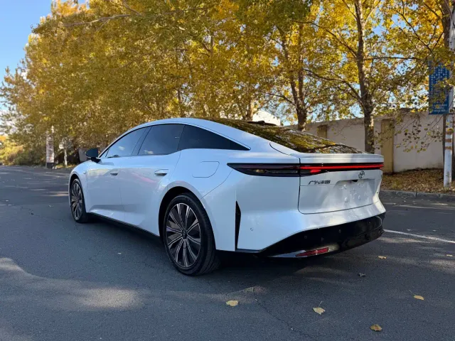 Toyota BoZhi 7 — Фото автомобиля 7
