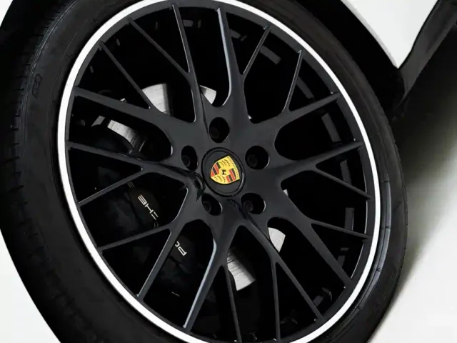 Porsche Panamera — Фото автомобиля 5