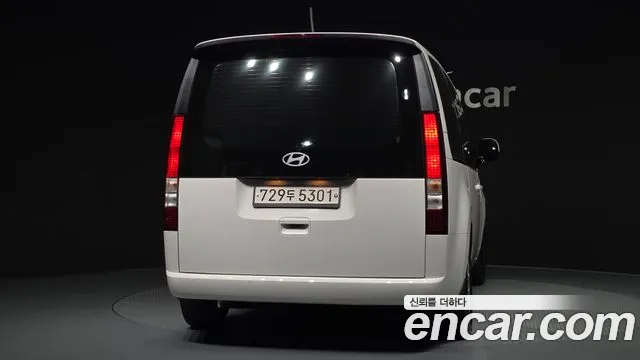 Hyundai Staria Staria Tourer 11 мест — Фото автомобиля 4