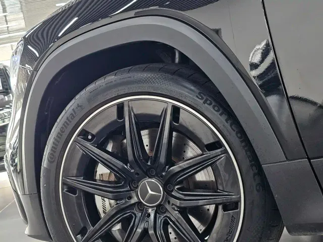 Mercedes-Benz GLB AMG — Фото автомобиля 12