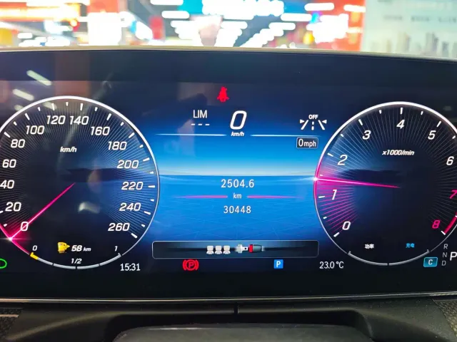 Mercedes-Benz C-Class — Фото автомобиля 12