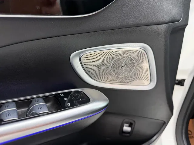 Mercedes-Benz C-Class — Фото автомобиля 11