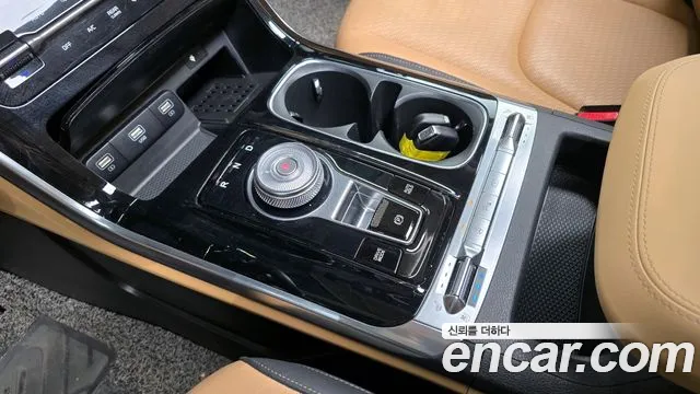 Kia Canival Carnival 4 поколение Бензин 9 мест Signature — Фото автомобиля 9