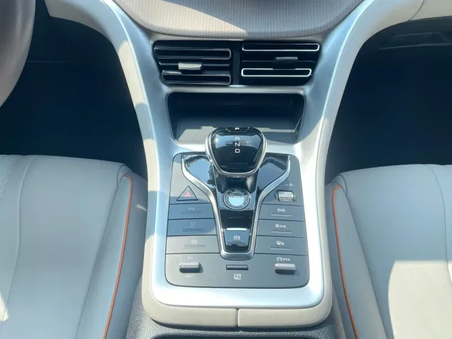 BYD Song Pro — Фото автомобиля 25