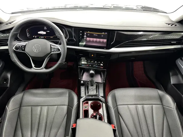 Volkswagen Passat — Фото автомобиля 6