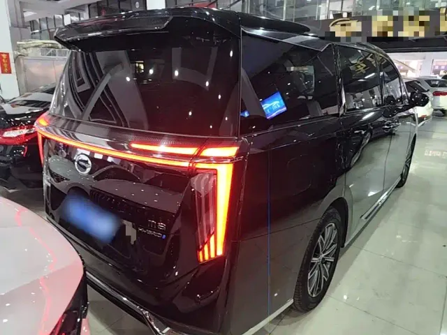 GAC Trumpchi M8 — Фото автомобиля 6