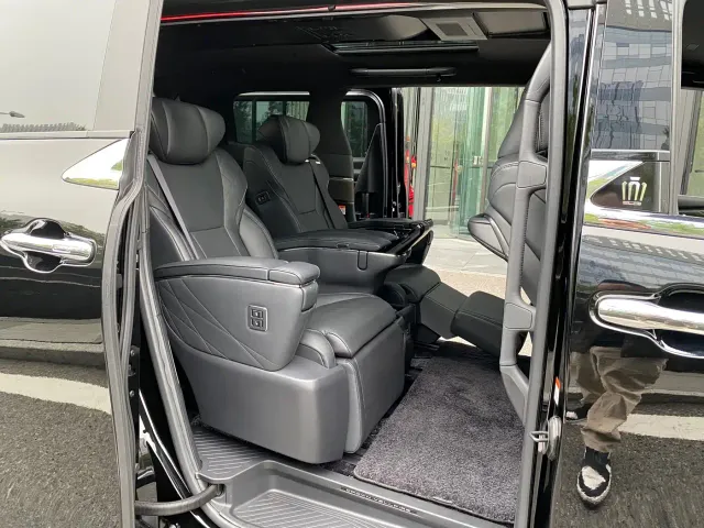 Toyota Vellfire — Фото автомобиля 20