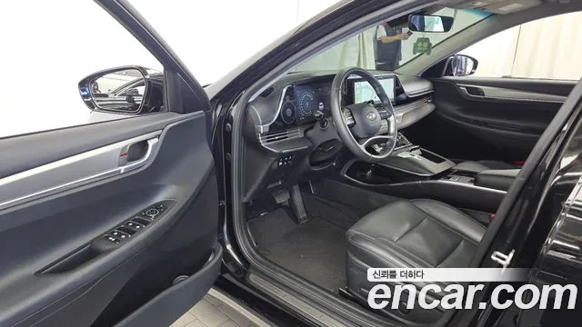 Hyundai Grandeur New — Фото автомобиля 15